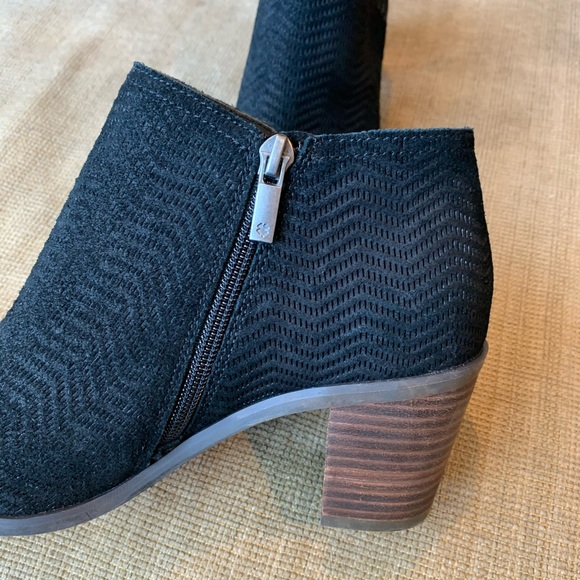 LUCKY BRAND WOMENS PARNESA ANKLE BOOTIE - Picture 3 of 6